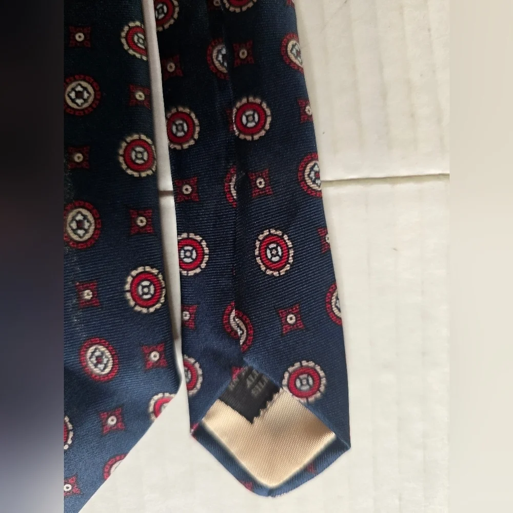 Don Loper Silk Navy and Red Patterned Tie